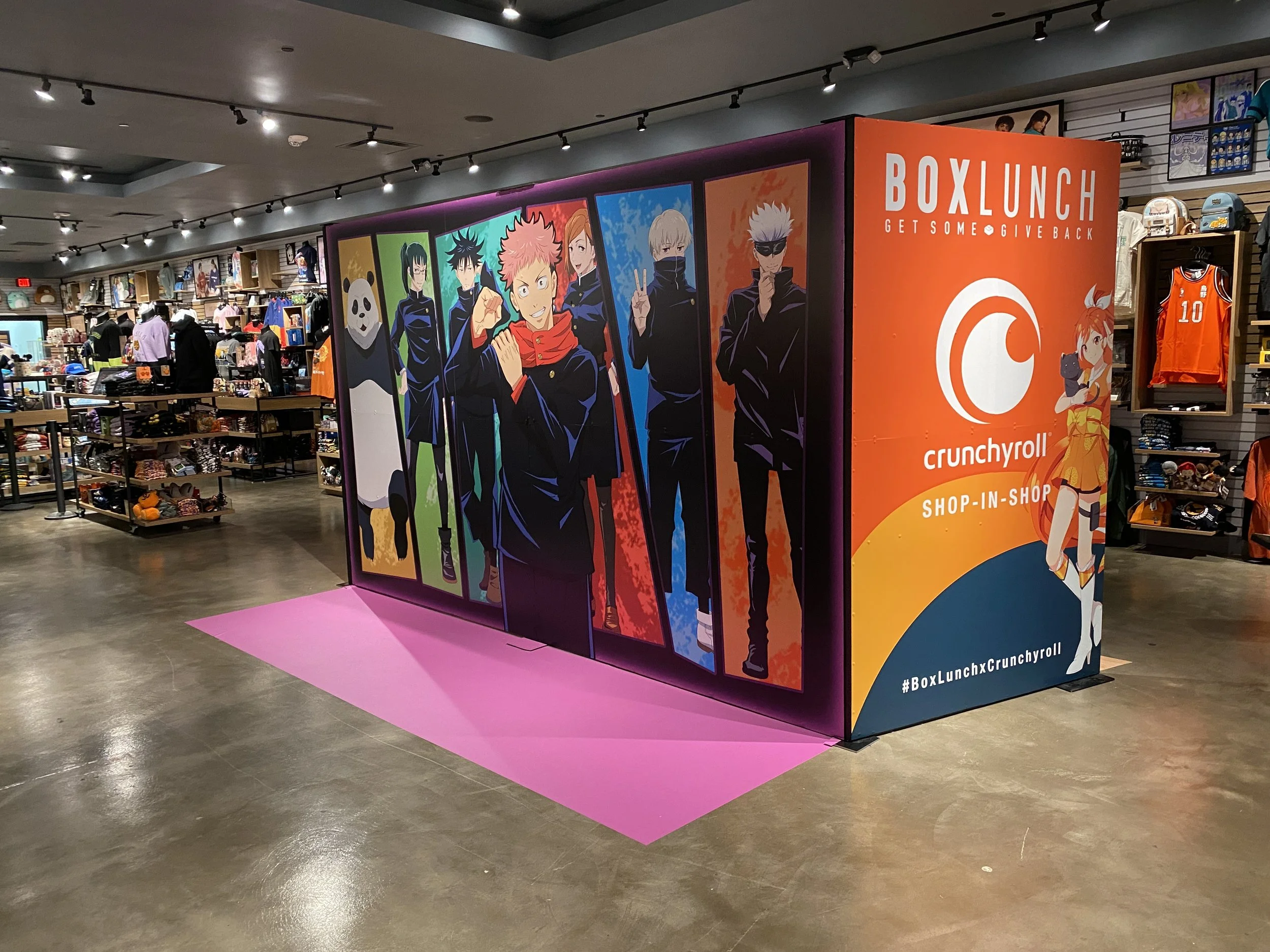 Setup at Barton Creek Square in Austin, TX