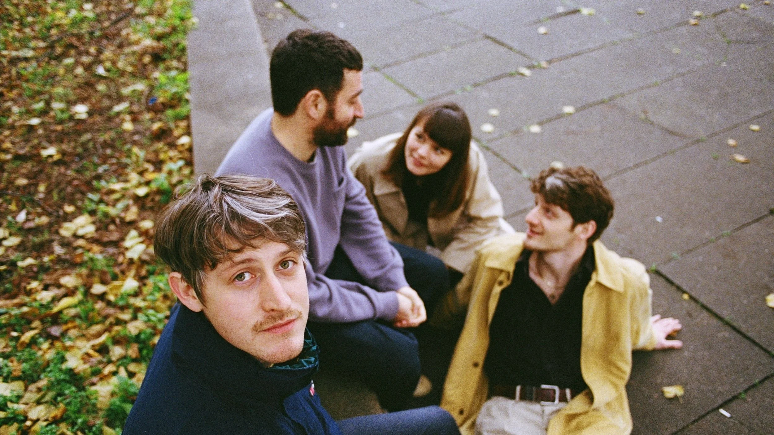 U.K. indie rock band Pynch announce debut album 'Howling at a Concrete Moon,' release "2009" single