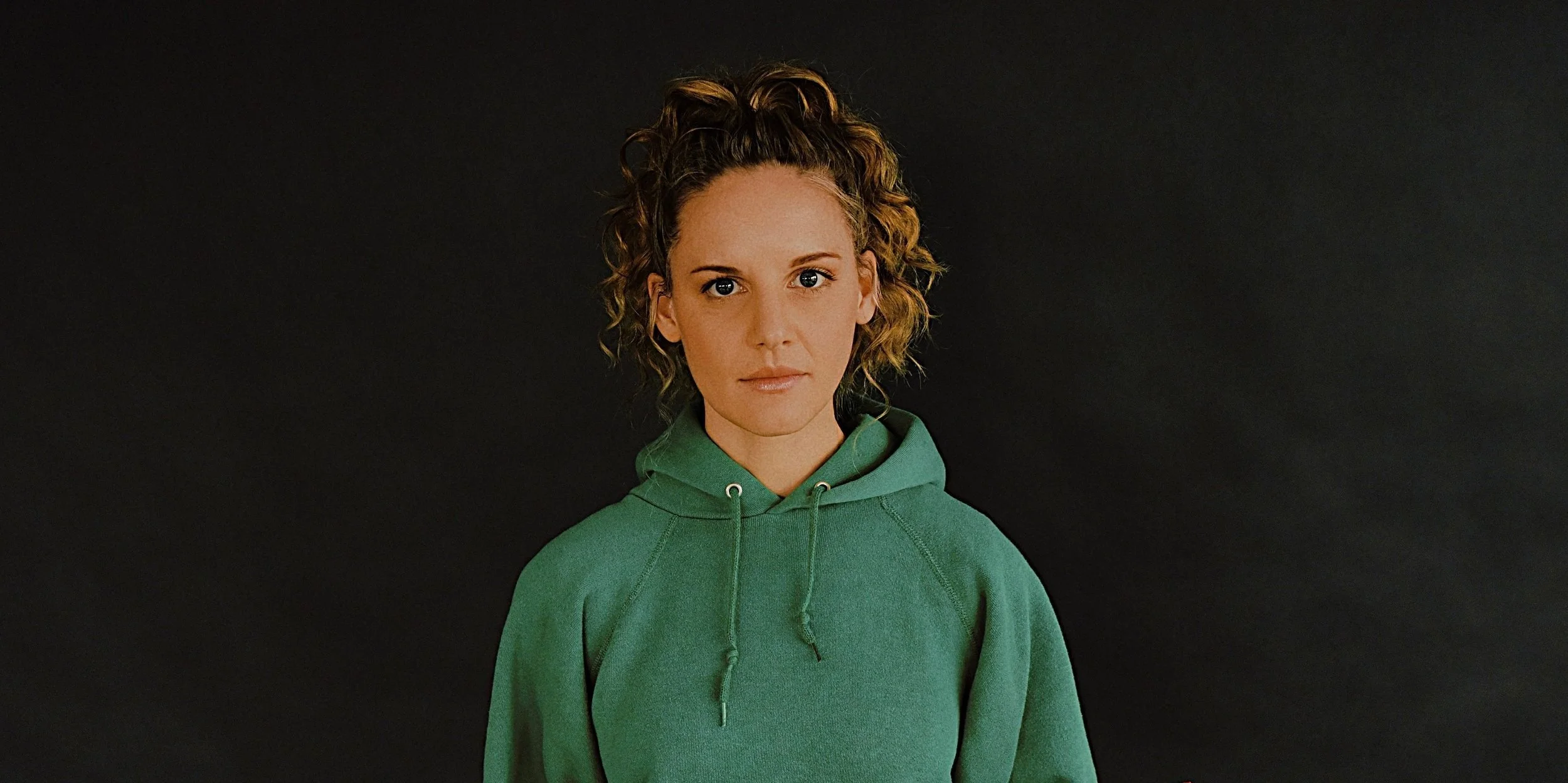 NYC singer-songwriter Elly Kace announces new album ' Object Permanence'