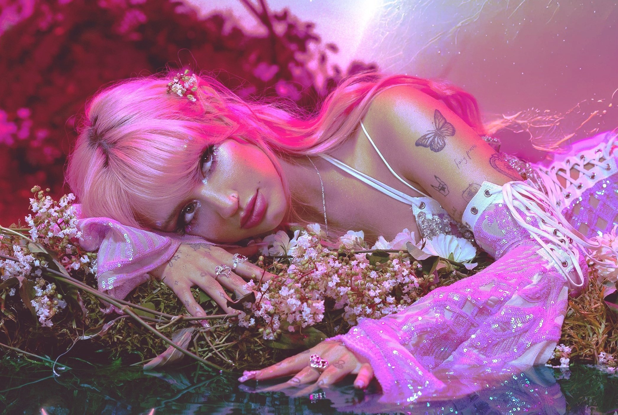 Australian pop artist Peach PRC pays homage to Paris Hilton with new song “Perfect For You”