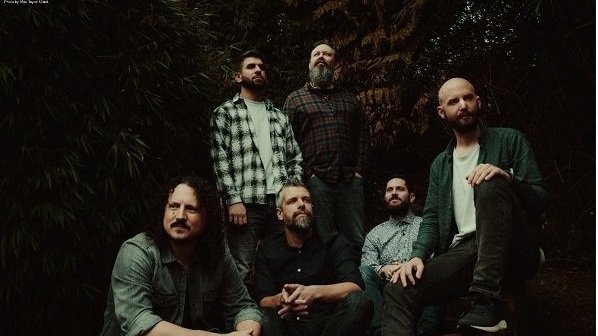 Prog metal band Haken celebrate Valentine's Day with new single "Lovebite"