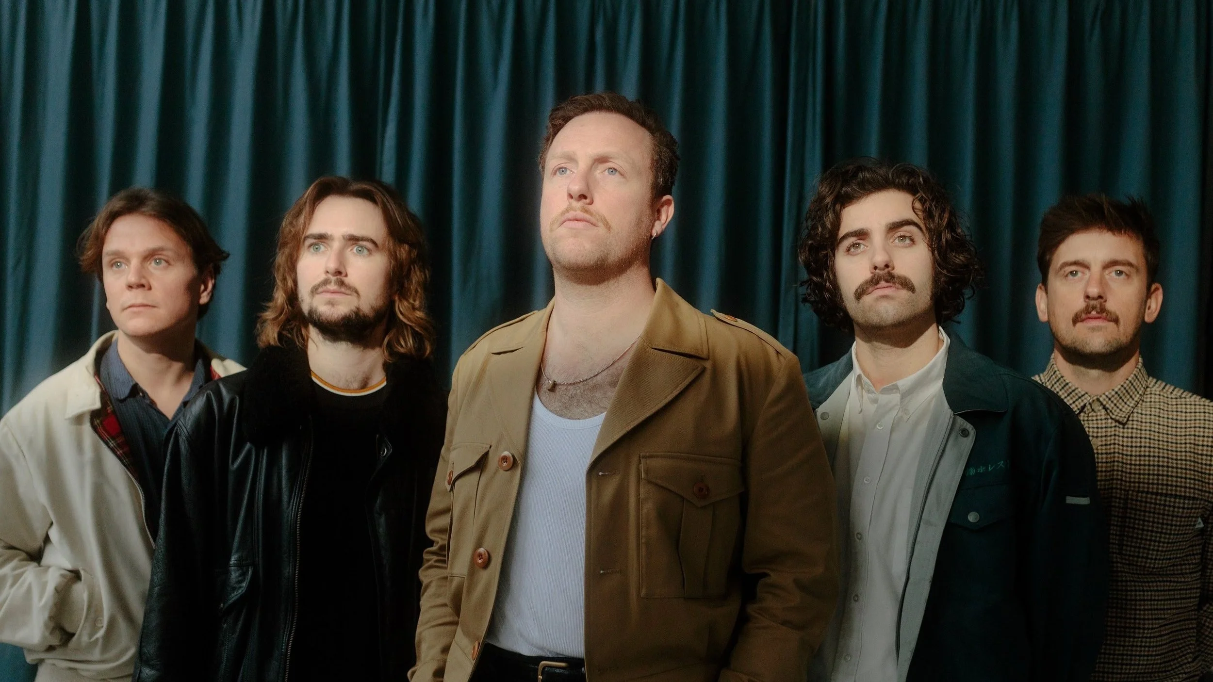 Dutch garage rock band Iguana Death Cult announce new album 'Echo Palace,' share new song