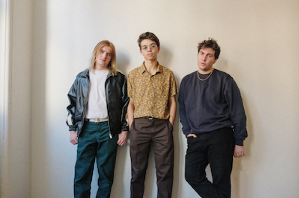 New Jersey indie rock band Phoneboy release new single “What a Coward”