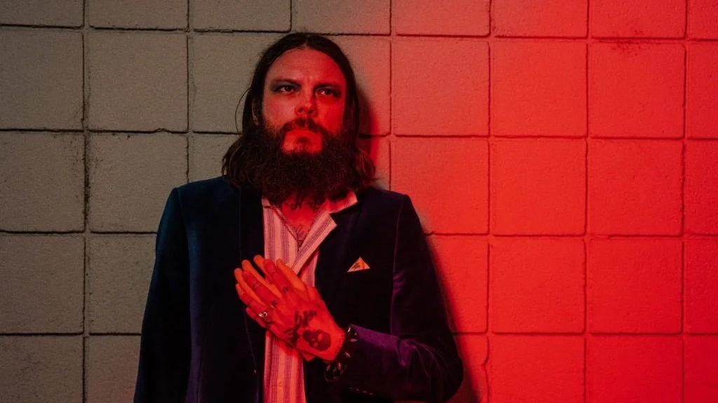 Los Angeles experimental rock act Spirit In The Room unveil "I Used To Be A Machine" live video