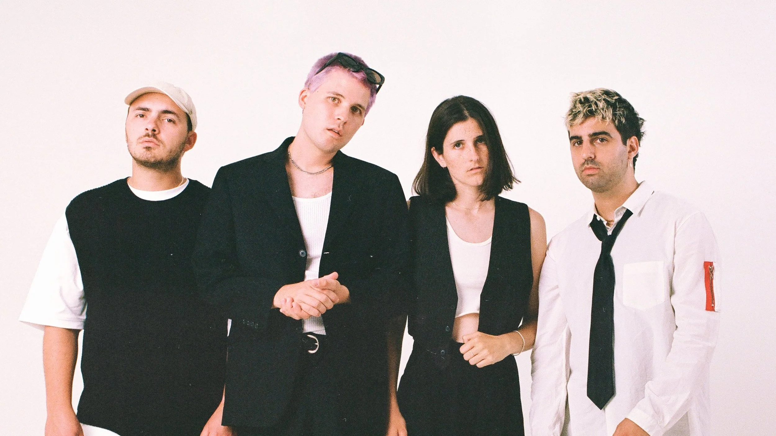 Canadian indie-pop band Valley release new single “Break For You”