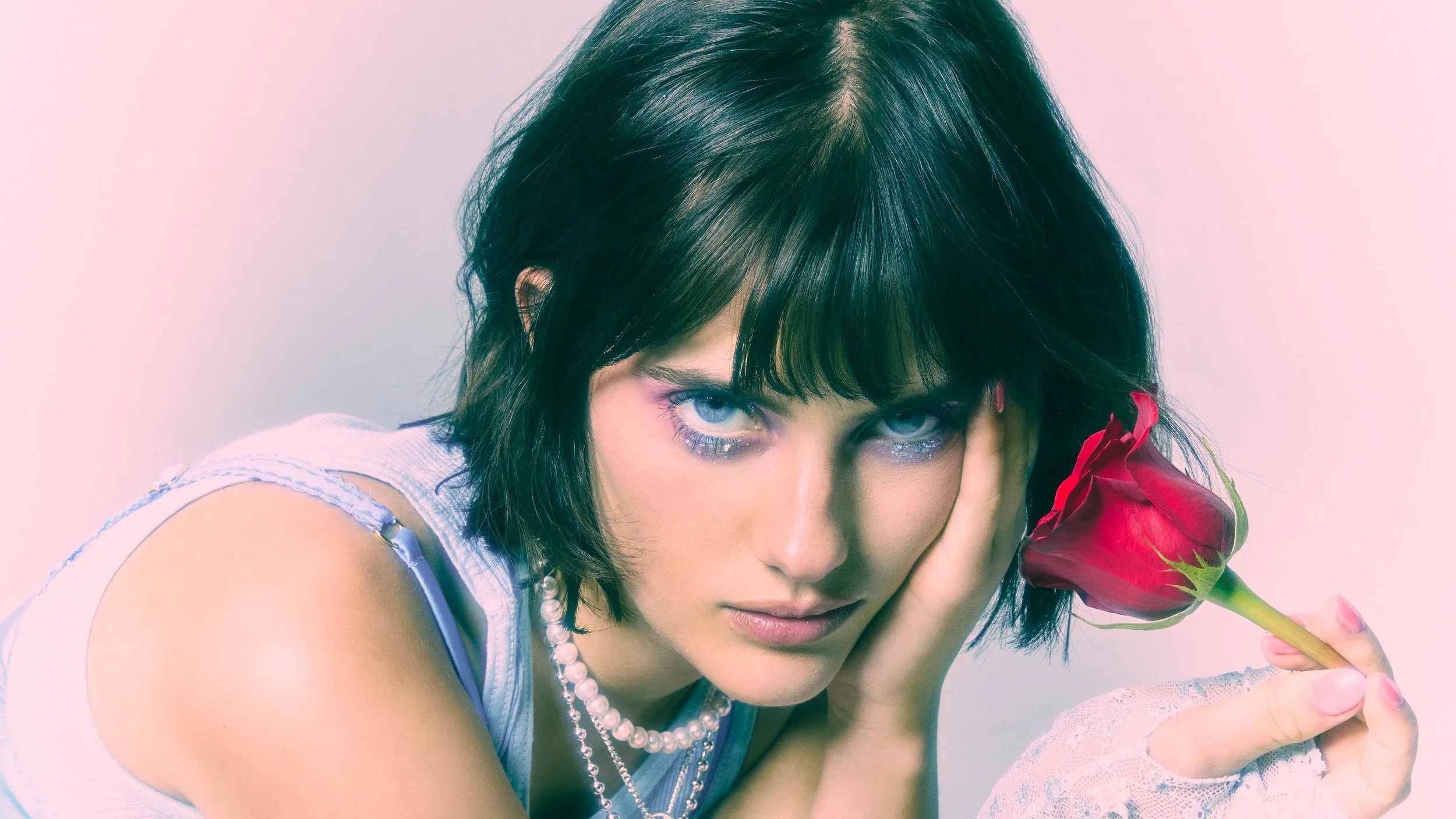 Pop artist Emeline unveils new single "Everything I'm Not"