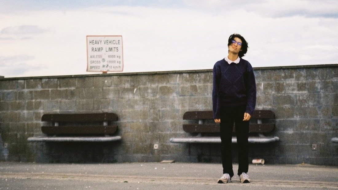 New Zealand indie-pop artist Pickle Darling releases new single "Laundromat"