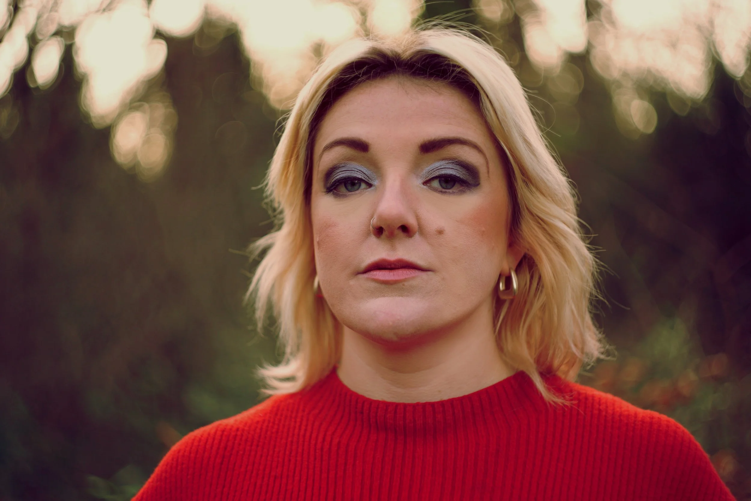 U.K. indie-folk artist Sirene unveils new single "About Love"