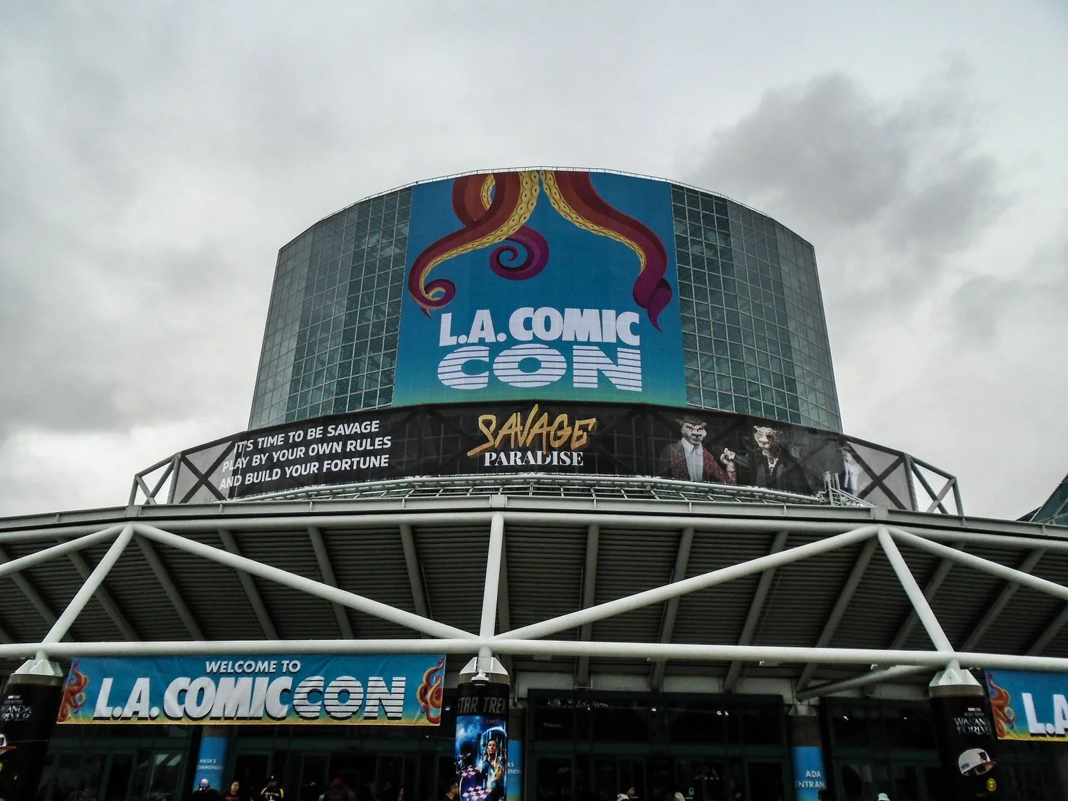 Sean Astin, Elijah Wood, and more announced for L.A. Comic Con 2023
