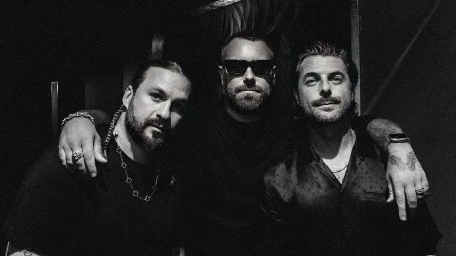 Swedish House Mafia release new single "Ray of Solar"