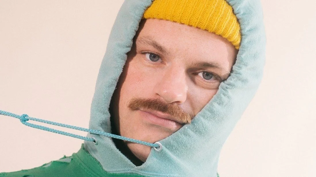 Oakland indie folk artist Stephen Steinbrink drops new single “Pony” and fall tour dates