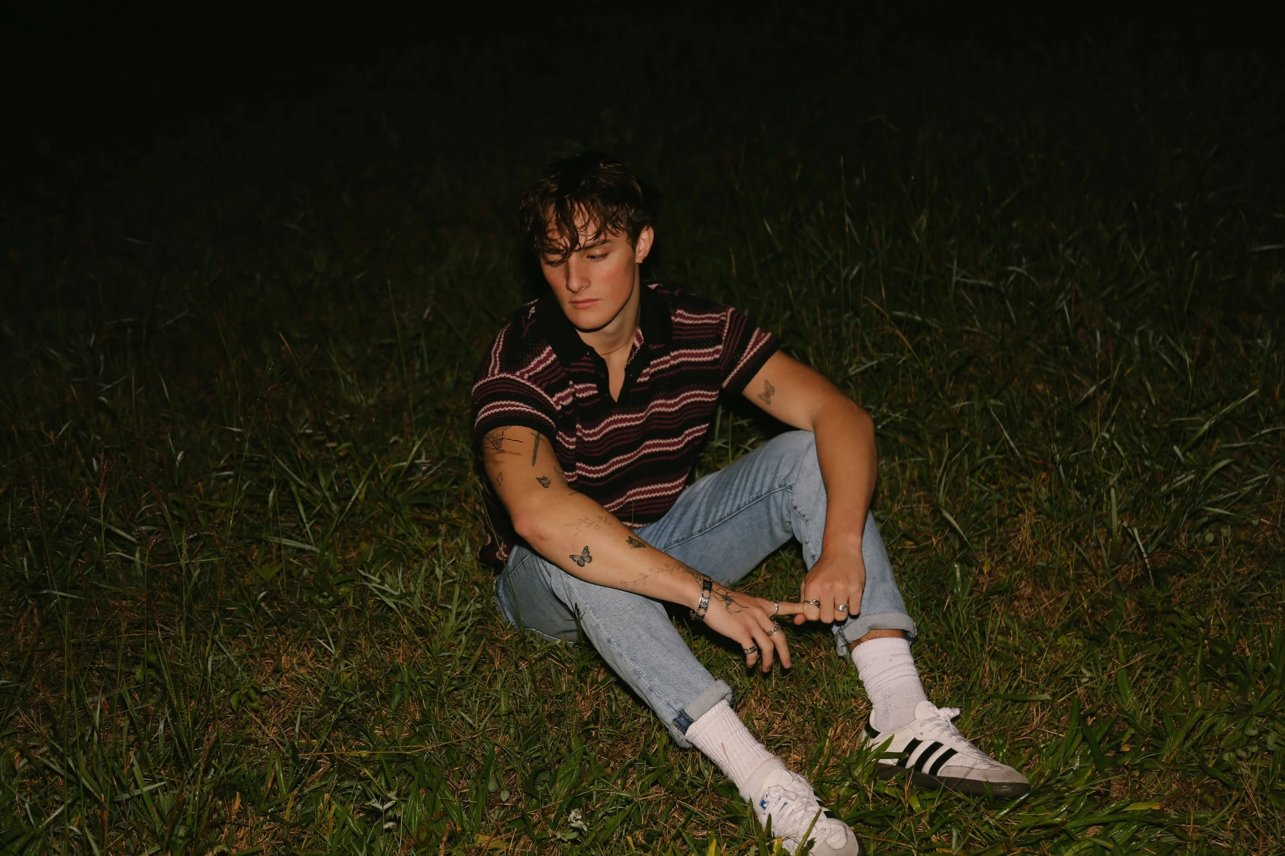 Thomas Day announces new album 'Love Me For Another Day' and 2023 fall tour dates