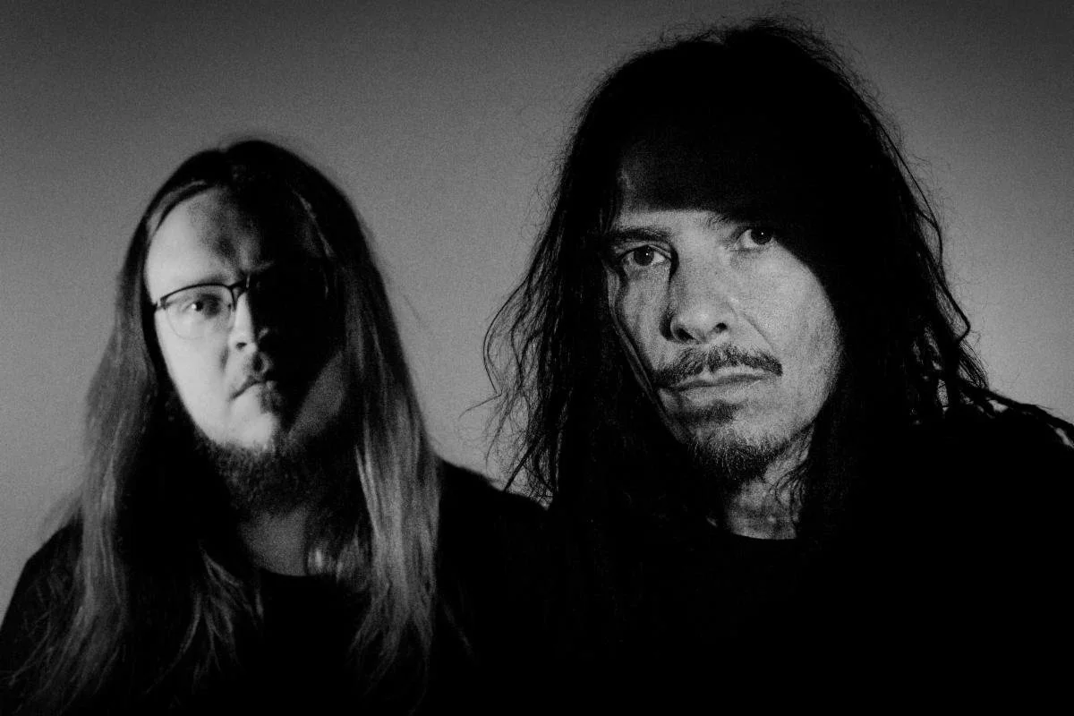Venera (feat. Korn's James Shaffer) unveil new single "Ochre (ft. HEALTH)"