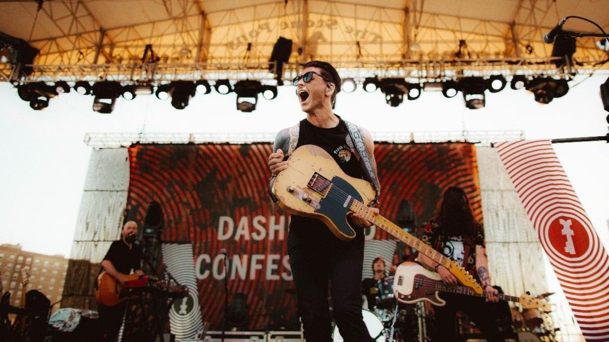 Dashboard Confessional announce 2024 fall tour with Boys Like Girls and Taylor Acorn