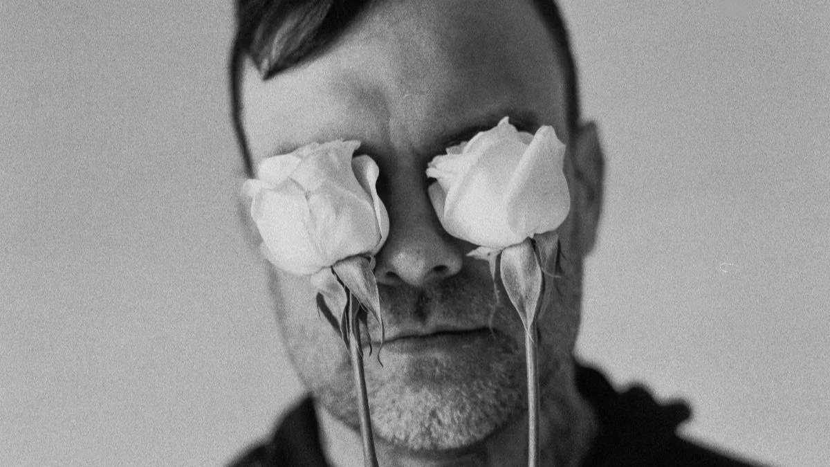 The Used's Bert McCracken unveils pop solo project robbietheused and debut single