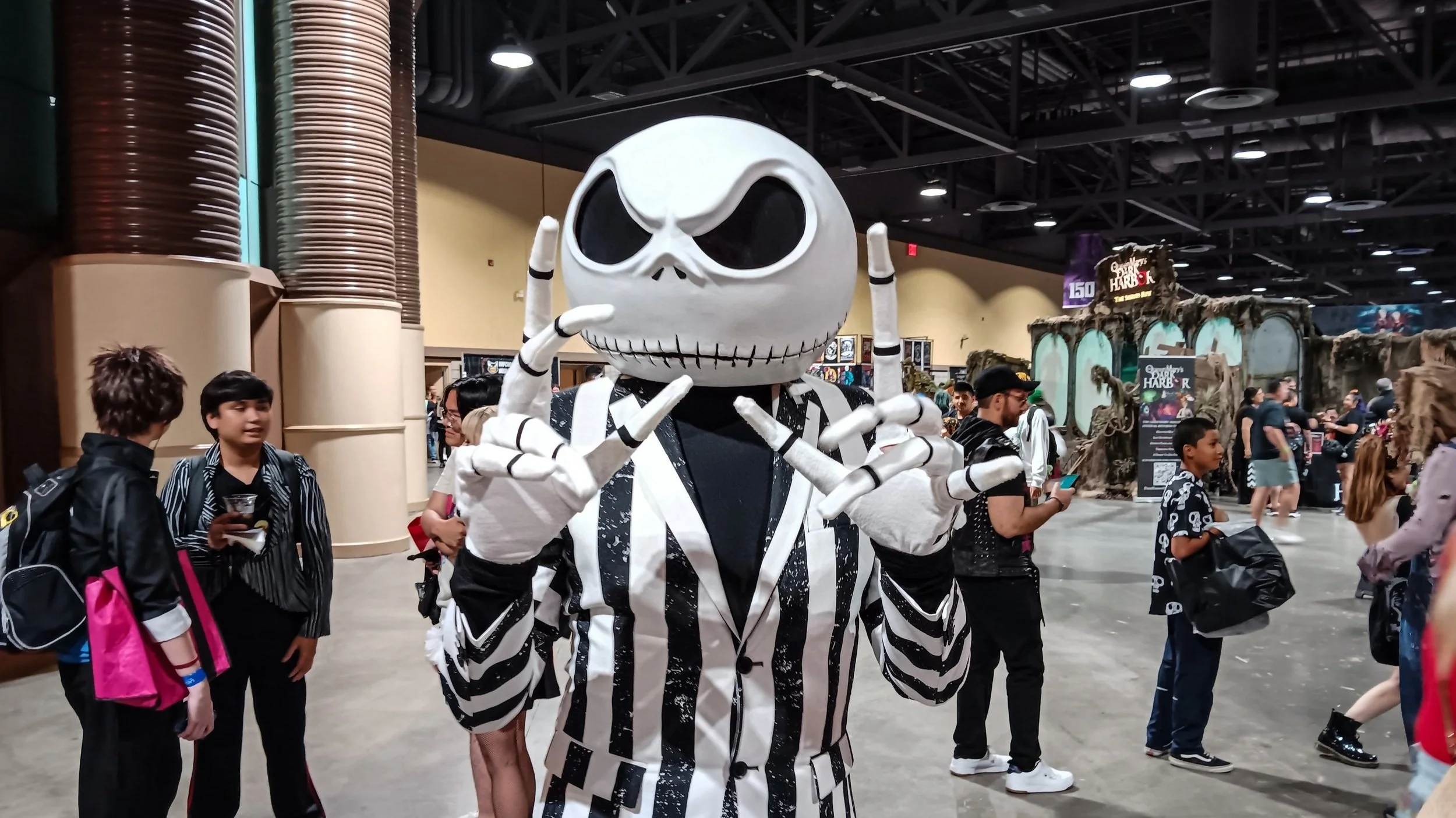 Midsummer Scream 2024 in Long Beach (photos, review)