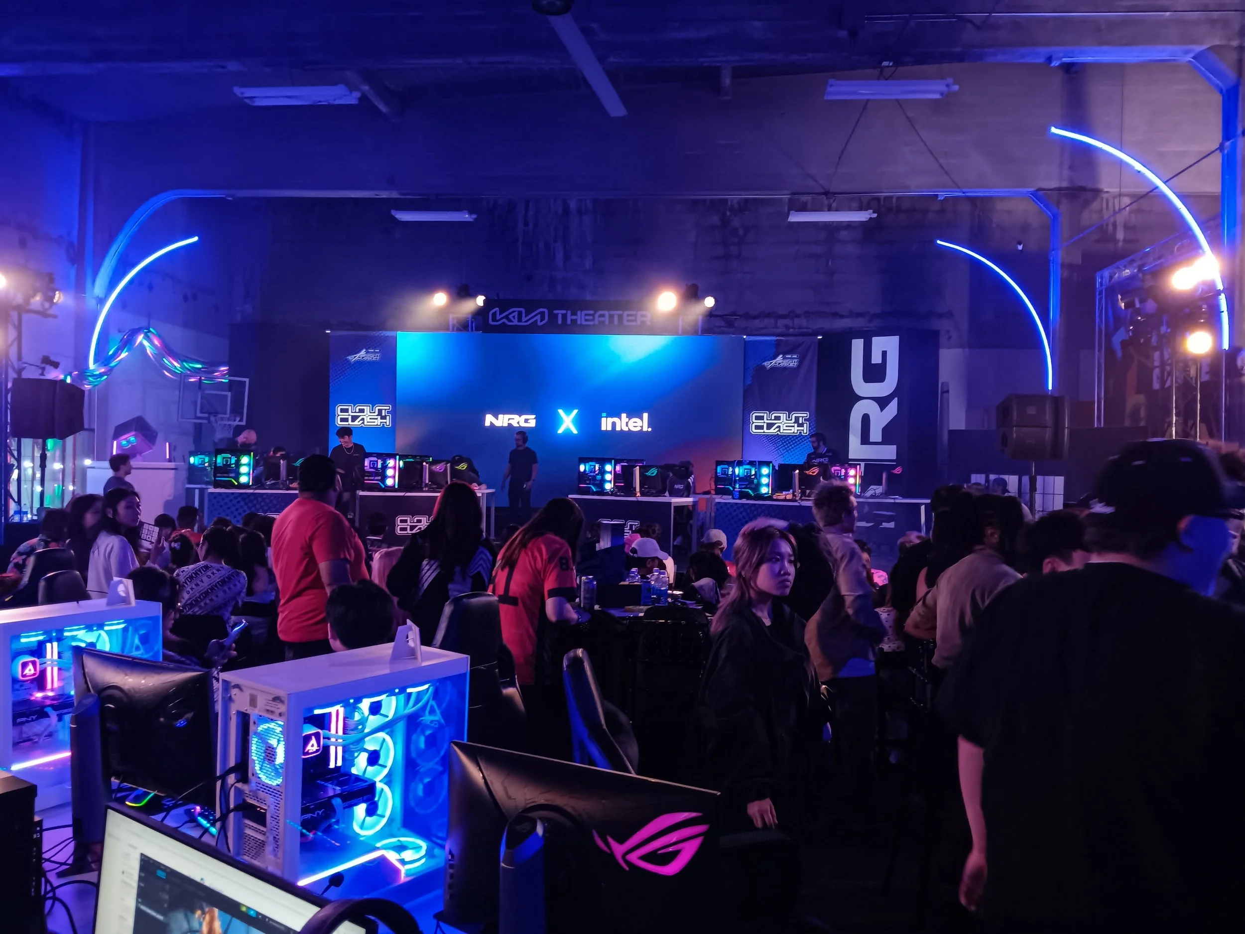 IntelxNRGNightMarketinLosAngeles - Photo credit - Terrance Pryor - MP3s and NPCS (21).jpg