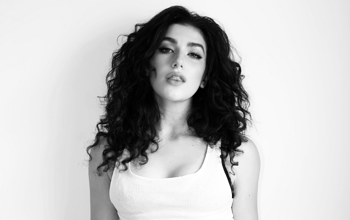Caroline Romano releases new single "Born To Want More"