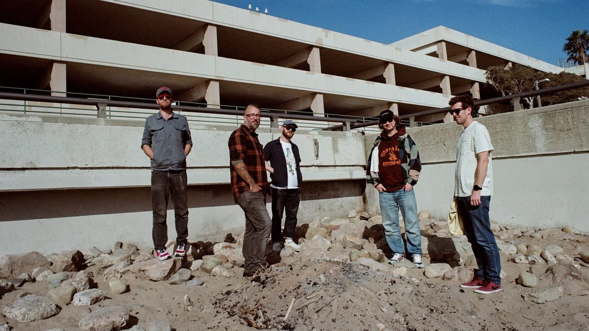 Panchiko release new single "Honeycomb"