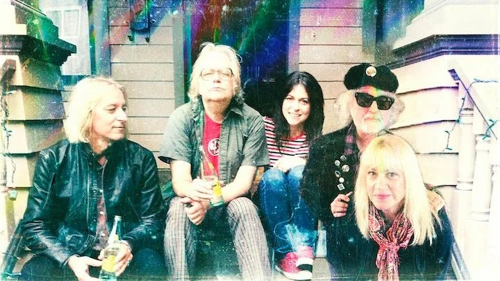 The Minus 5 team up with Debbi Peterson and Patterson Hood for “Blow in My Bag”