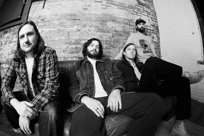 Superheaven release new single "Stare At The Void"