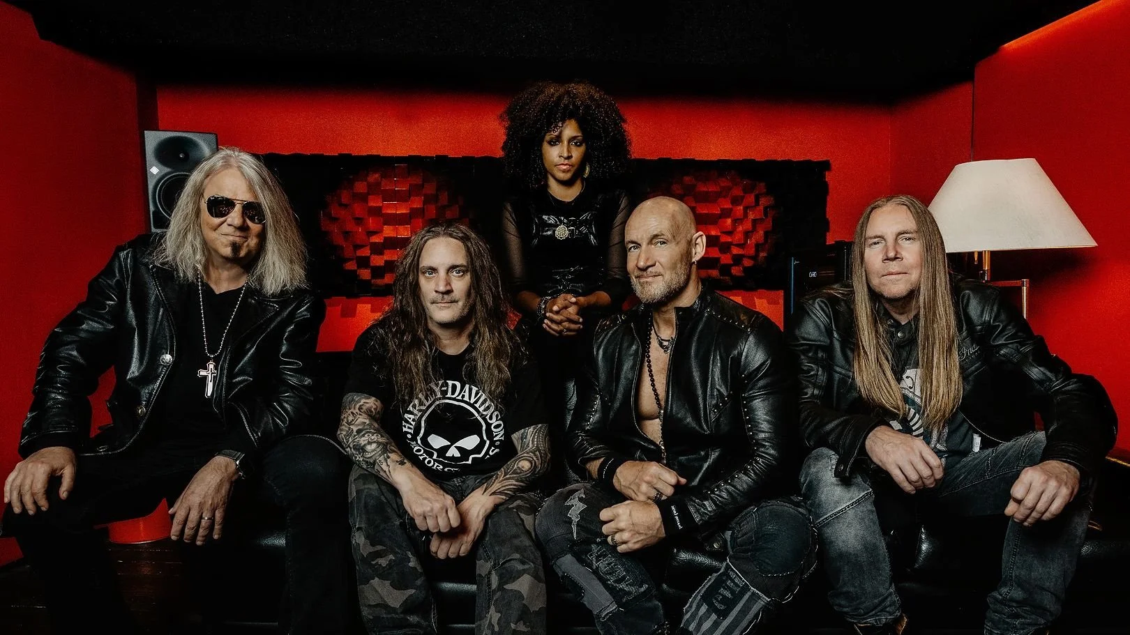 Primal Fear release music video for "The Hunter"