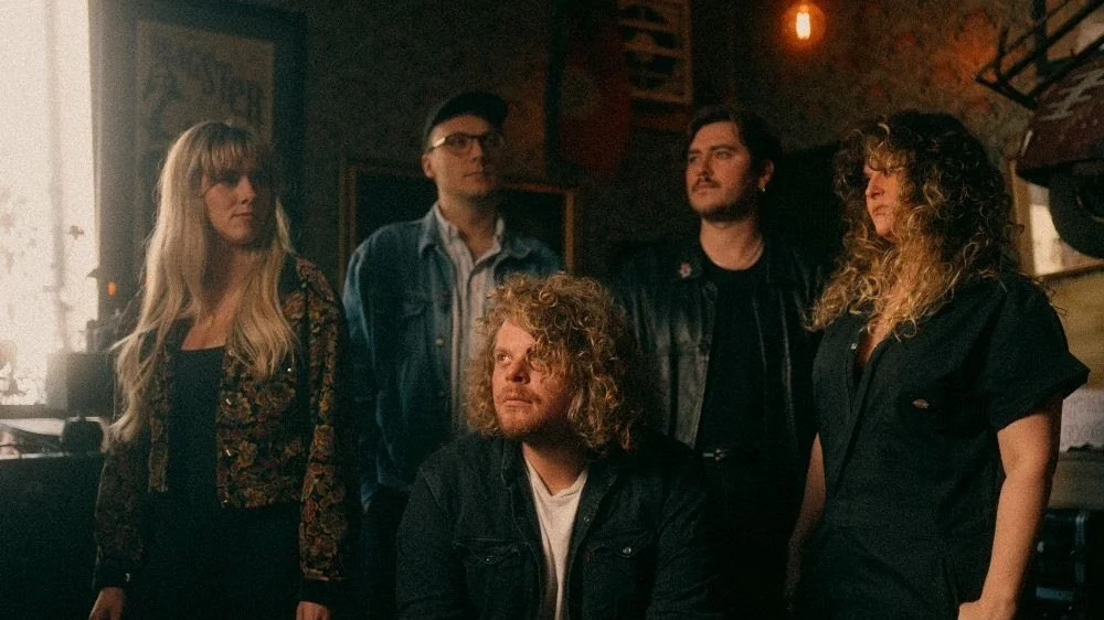 Oswald Slain announce debut album 'BUCKY,' release "Firing Line" single
