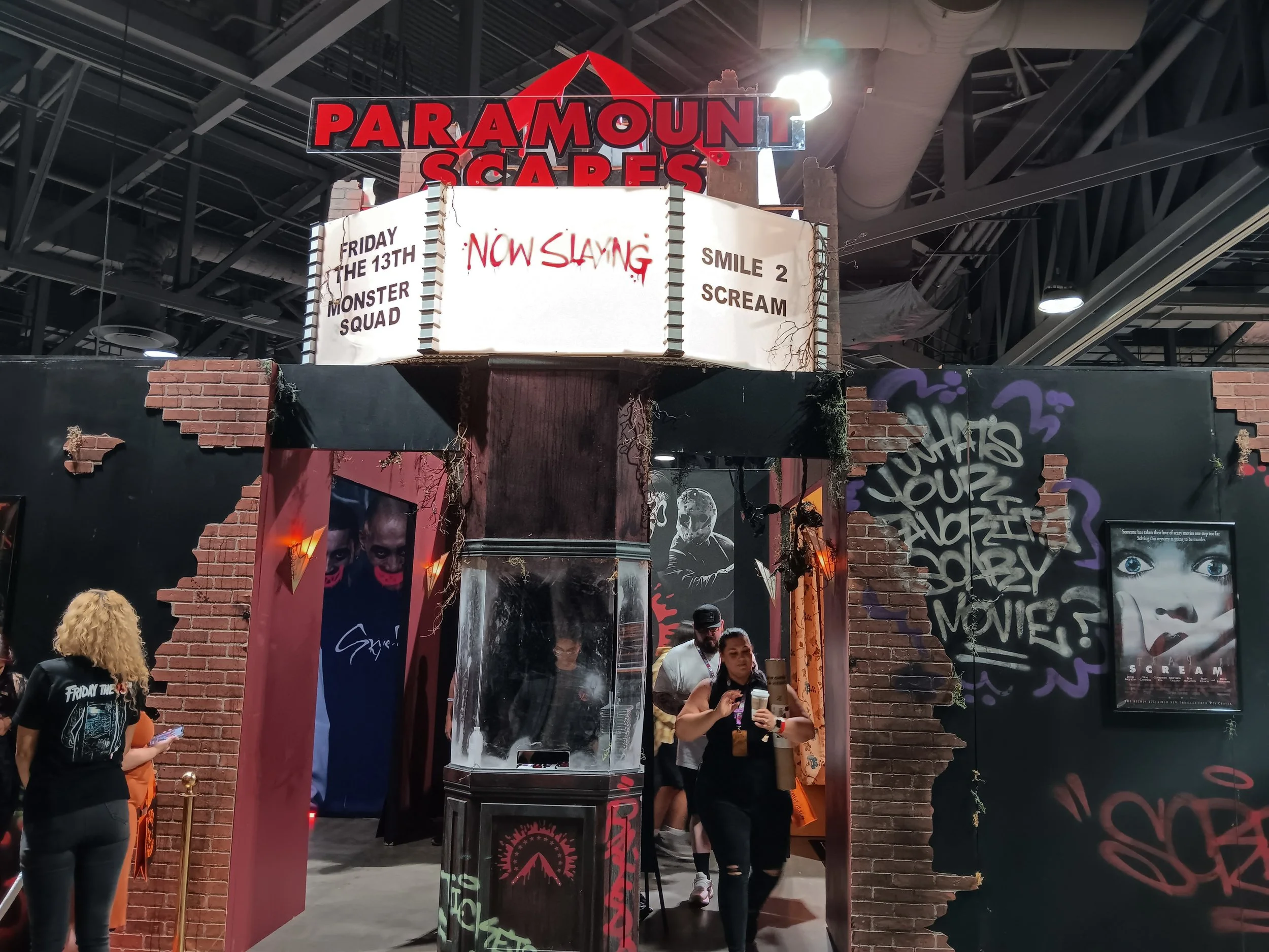 Midsummer Scream 2025 in Long Beach - Photo credit - Terrance Pryor - MP3s and NPCs)7.jpg