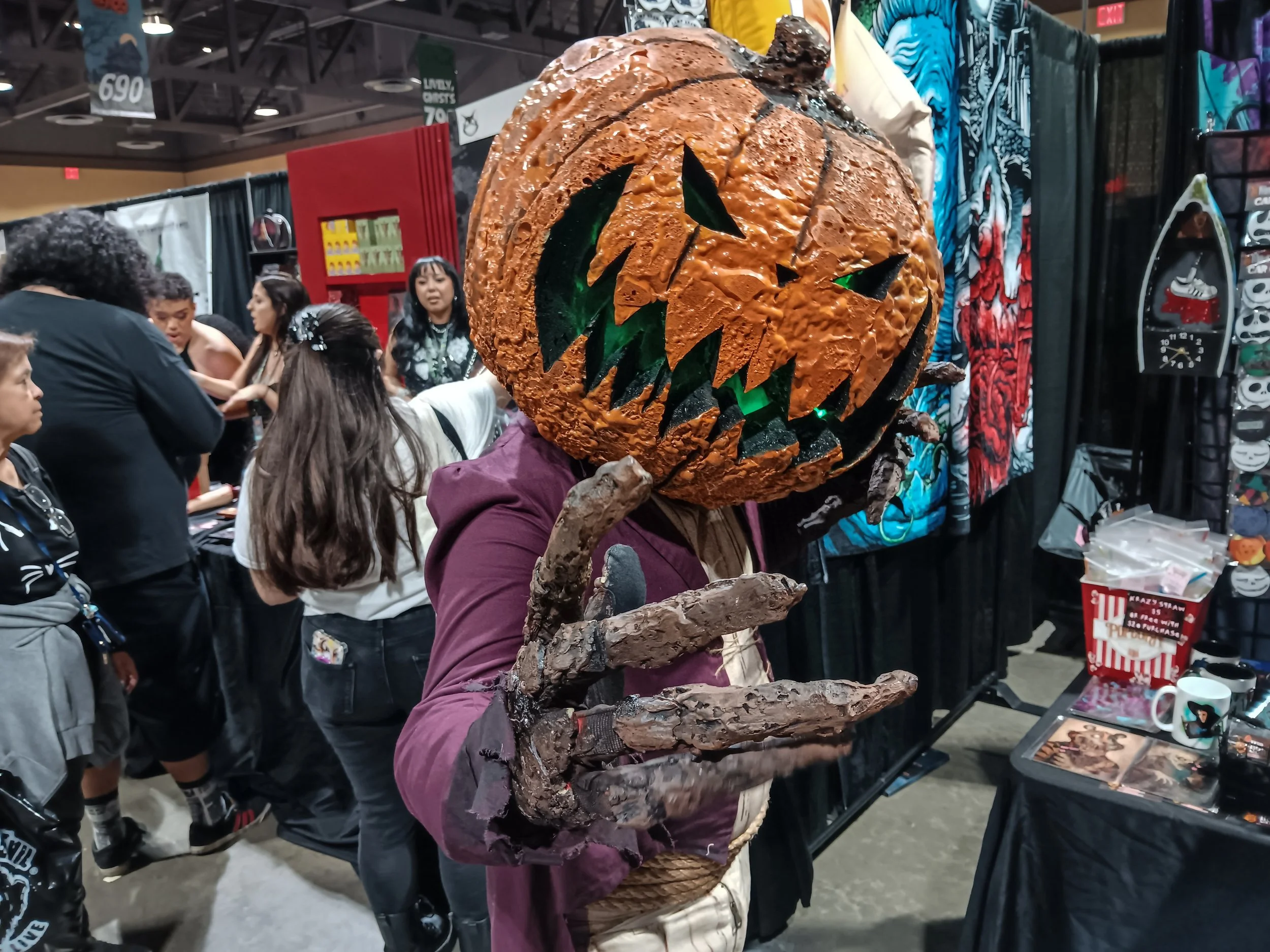 Midsummer Scream 2025 in Long Beach - Photo credit - Terrance Pryor - MP3s and NPCs)66.jpg