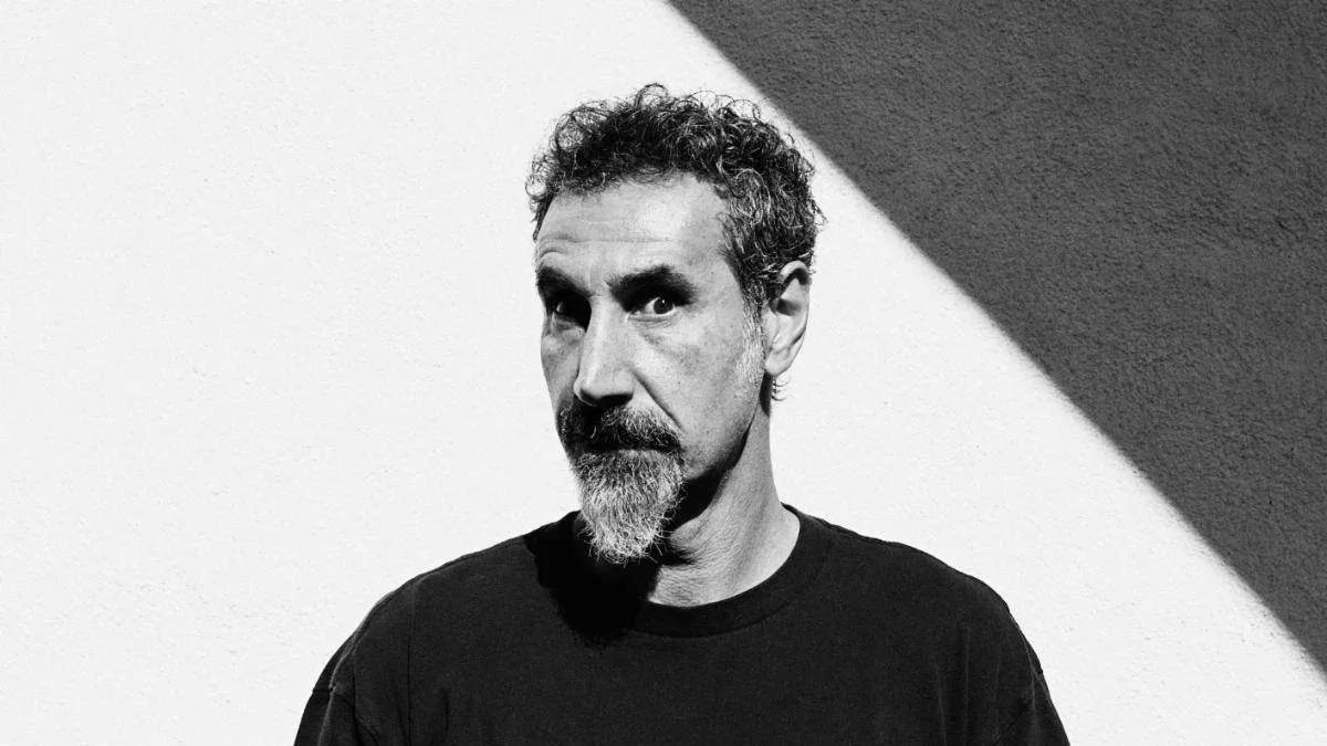 Serj Tankian announces 'Covers, Collaborations &amp; Collages' album