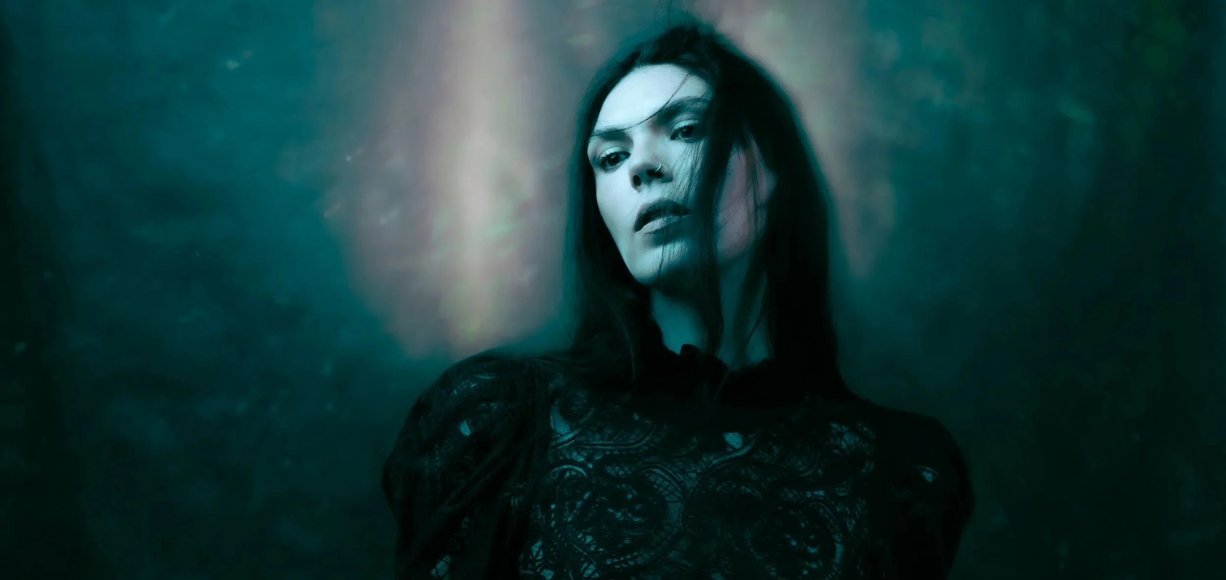 A.A. Williams releases new single "Wolves"