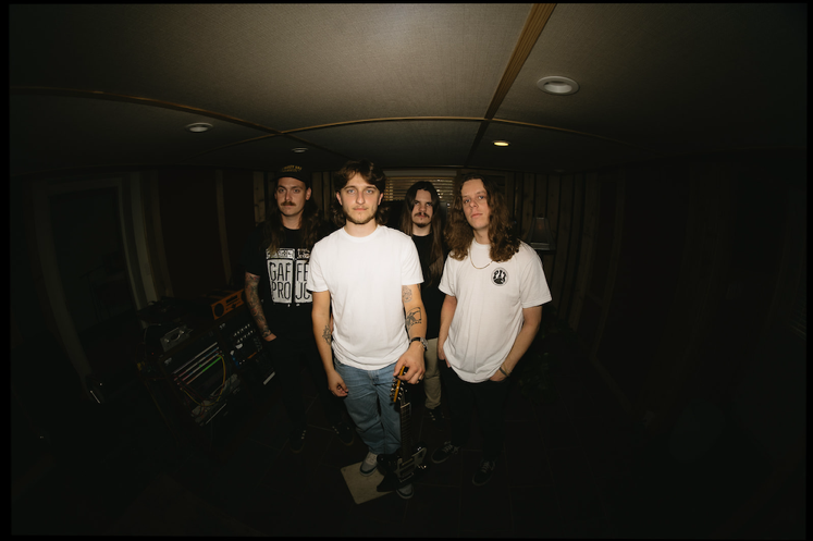 Lightwatch announce summer 2026 tour, release “Nicotine” single