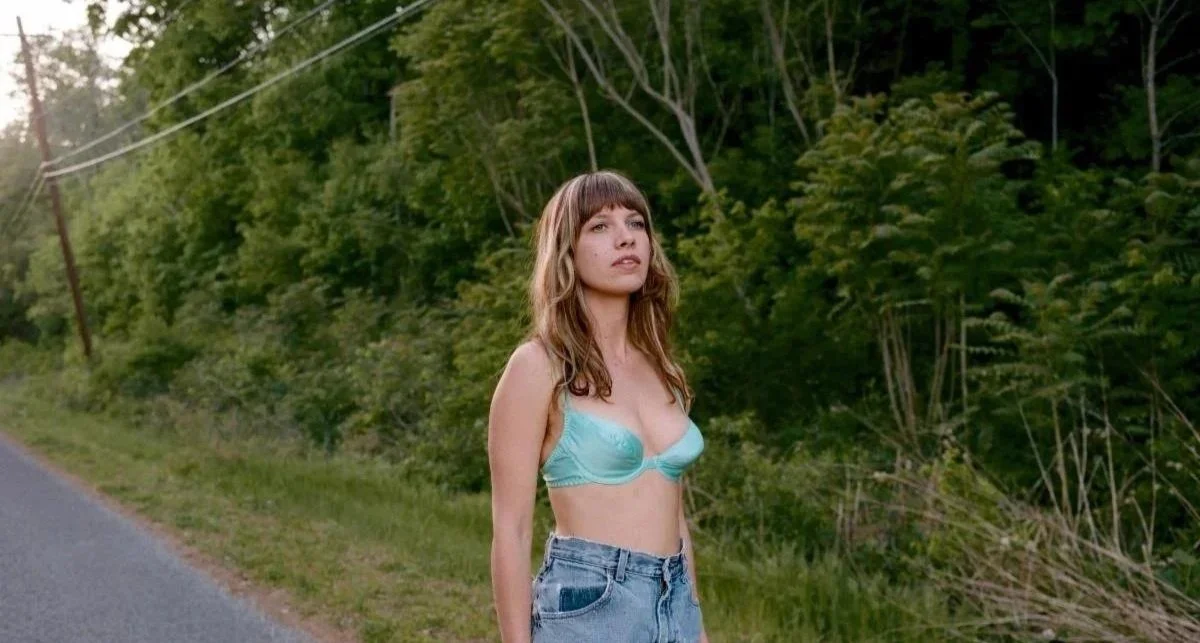 Angela Autumn releases “Heavy Tobacco" single and announces North American tour