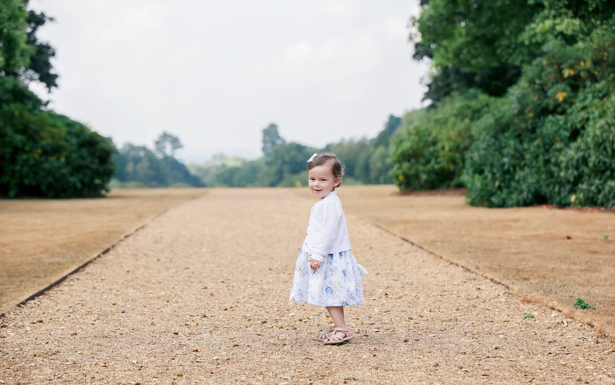 natural-luxury-family-photographer-portraits-london-surrey-Alice-1022.jpg
