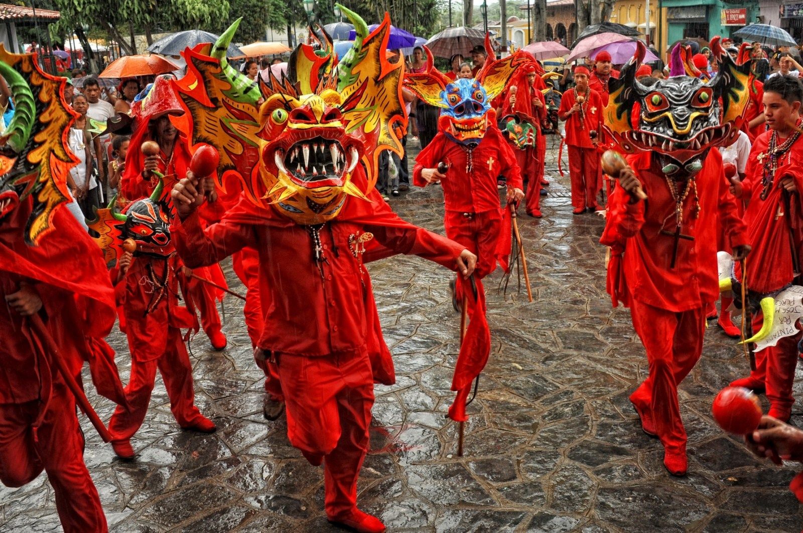 Diablos danzantes
