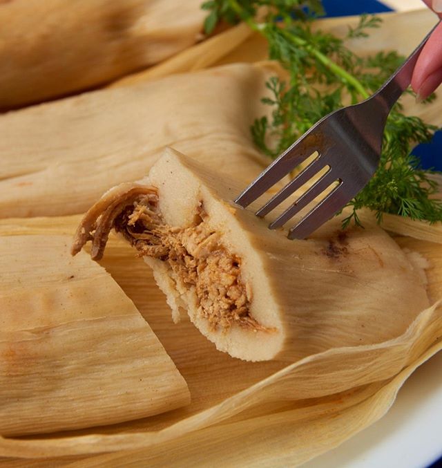 Find me the person who doesn't like Tamales and we'll find you a liar.⁠
⁠
#3MMMDeli #tamales #tamaleseason #tamalesmexicanos #letusdothecooking #tacolover #mexicantacos #tacotuesday #deli #nycdeli #nycmexicanfood #mexicanfoodnyc #mexicano #mexicanfoo