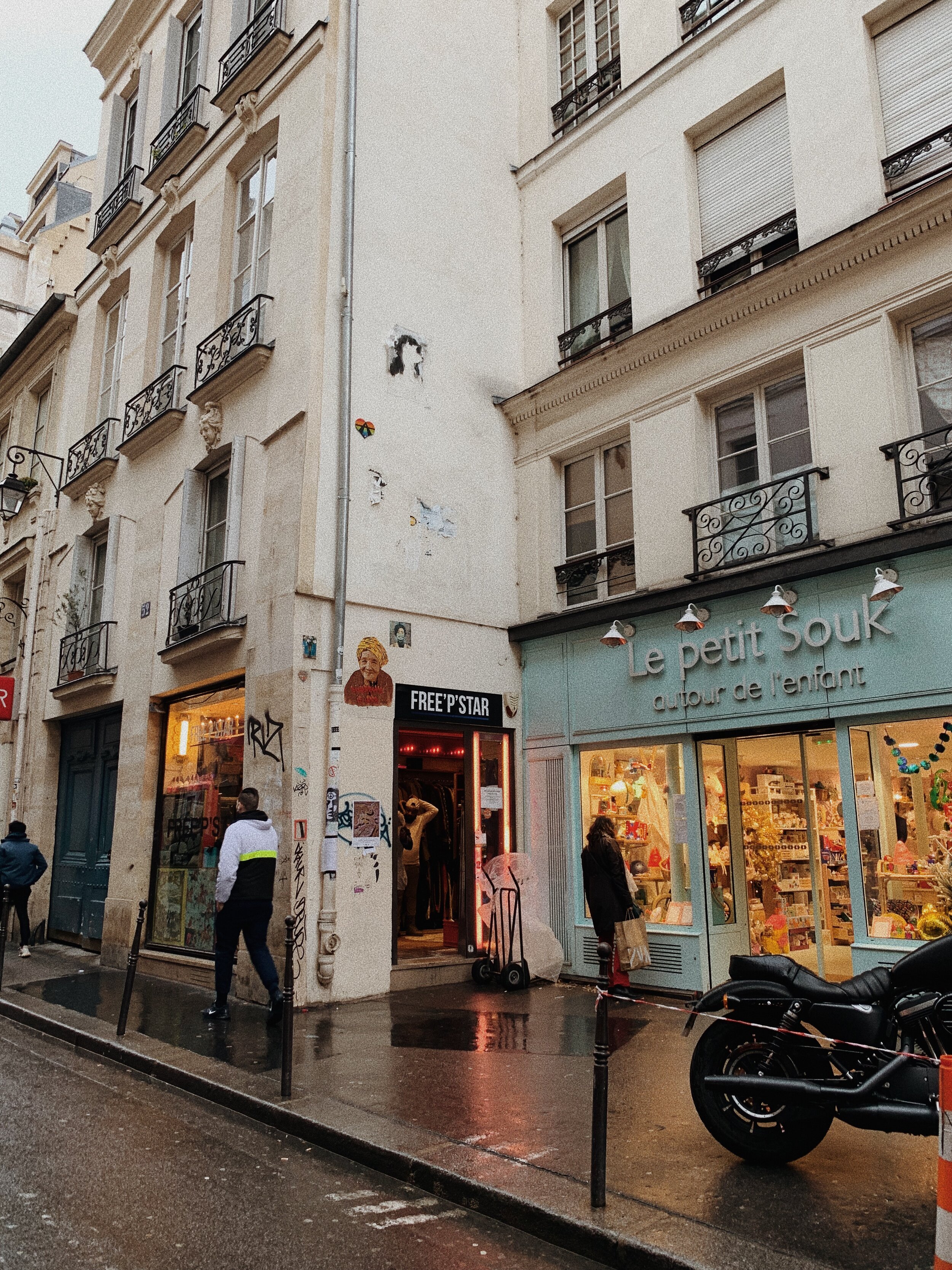 The Best Thrift Shops In Paris Madame Blue