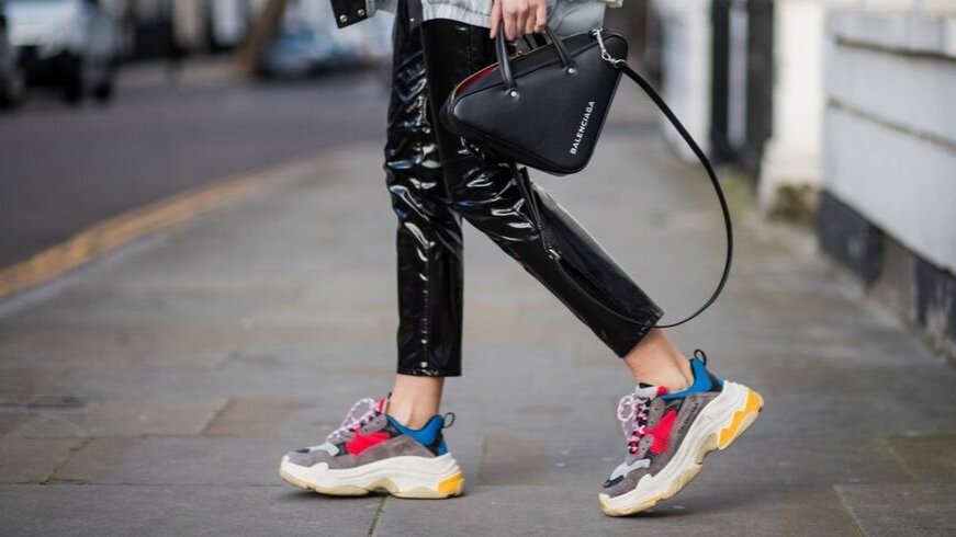 crfashionbook.com