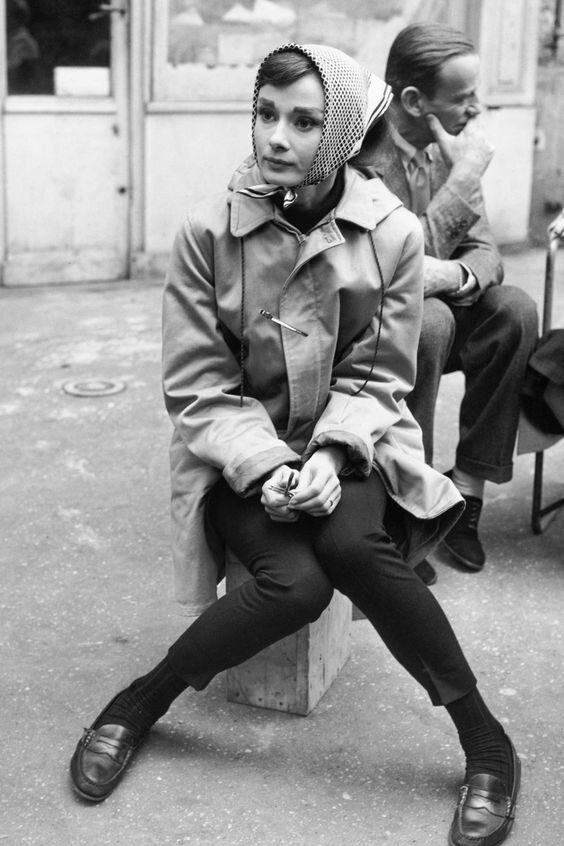 Audrey Hepburn kicked off the Dutch girl’s love affair with cigarette trousers in the 1950’s. Photo cosmopolitan.com