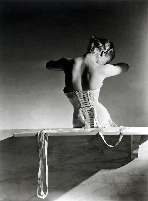 mainbocher_corset.jpg