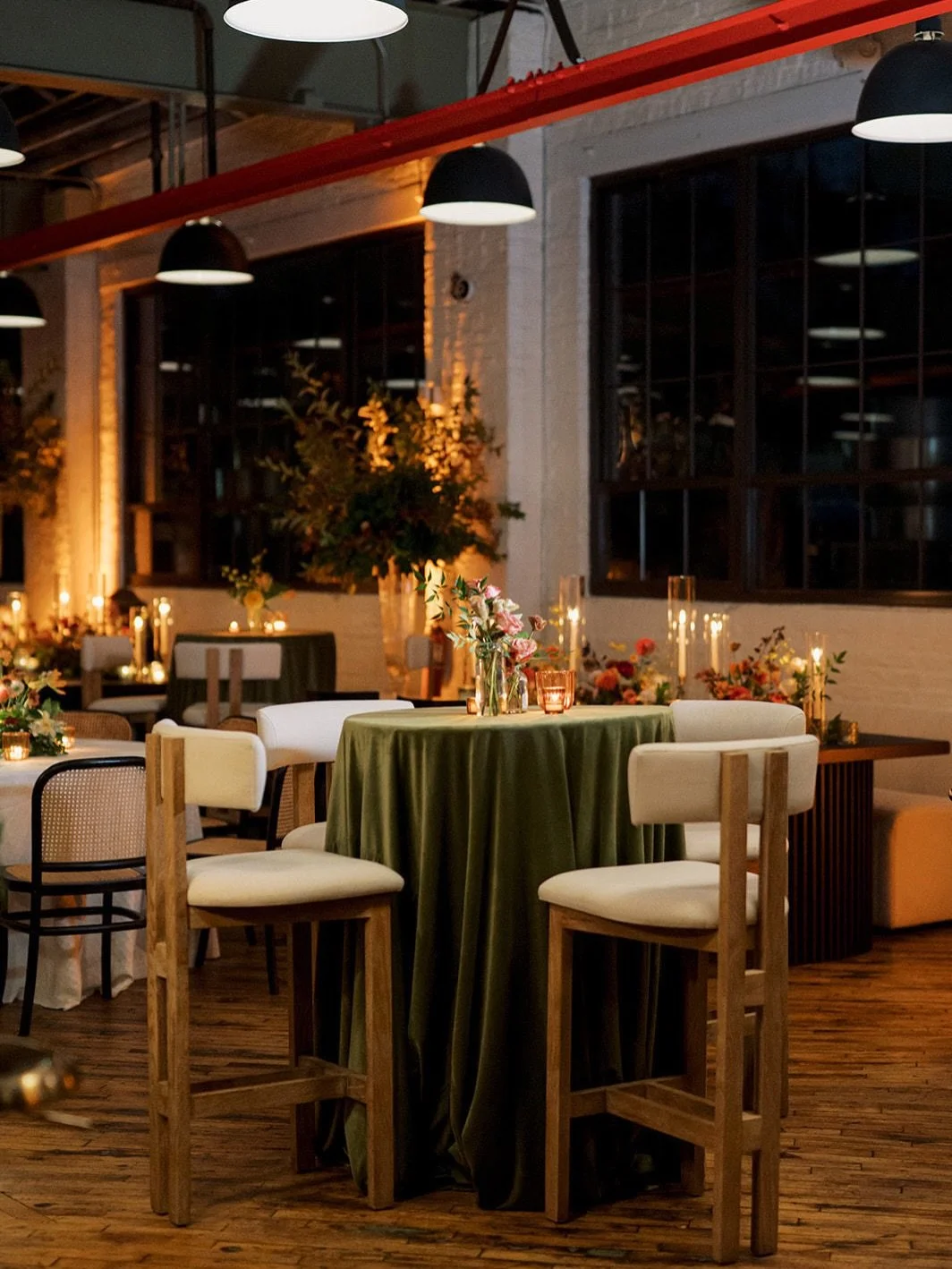 This jazz club inspired Baltimore wedding was a dream filled with velvets, moody lighting and the crooning of @fleurseule. Everything you could want for a sultry, swanky wedding. 🎷🎶

Planning &amp; Design @vieiraevents Venue @acceleratorbaltimore C