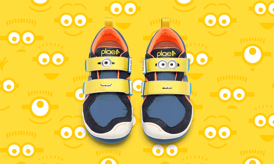 minions_on_shoes_GIF_rectangle.gif