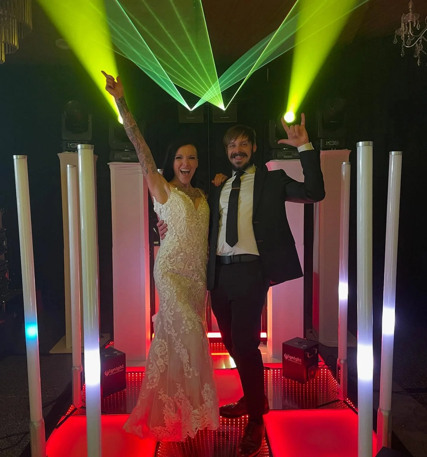Celebrated our 5 year wedding anniversary this week with a very special experience set to our original first dance song by @rufusdusol and designed by @ignight 🙌 cannot wait to show you the result!!! ❤️‍🔥
Lights @ignightentertainment @soundswi