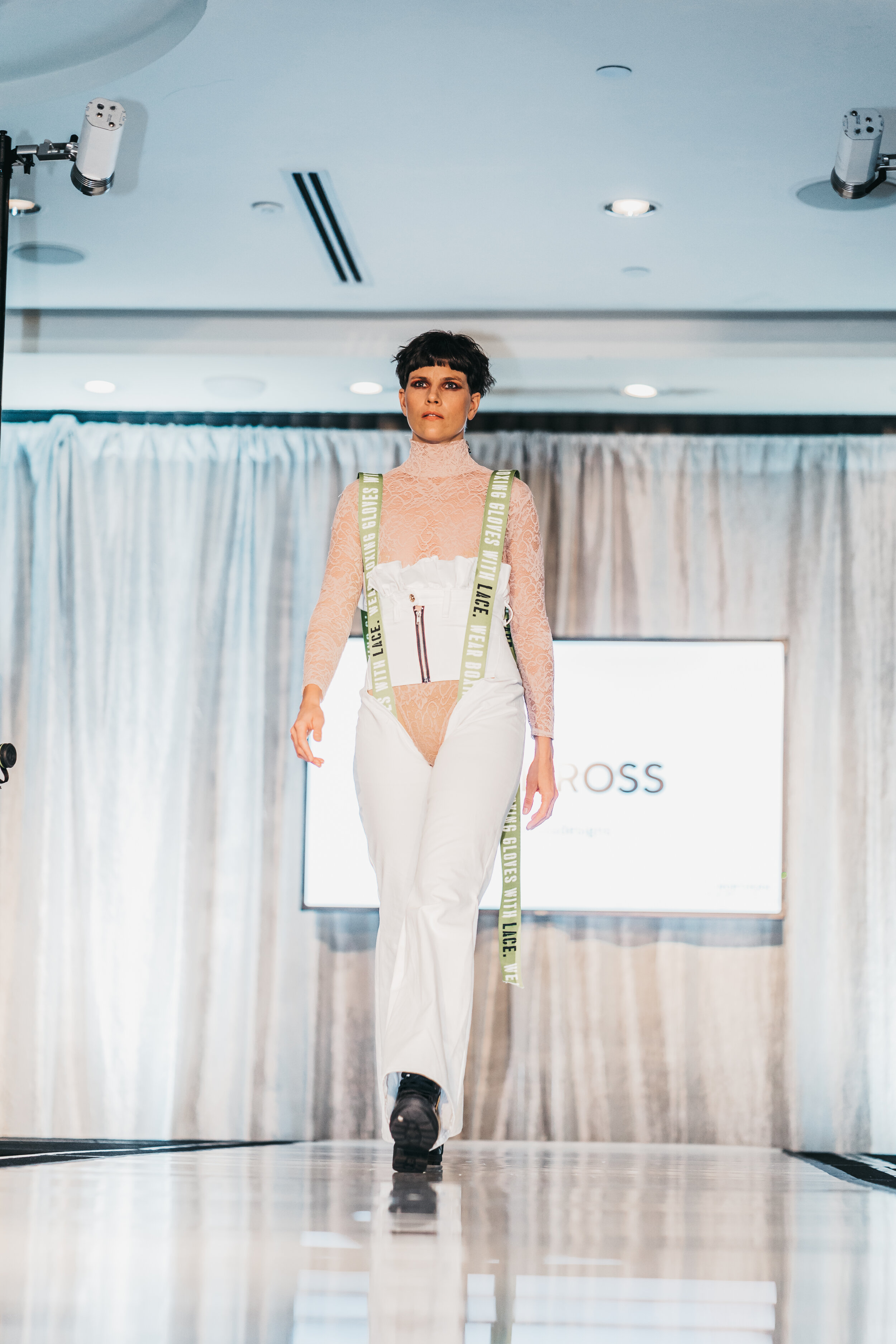 Runway-09317.jpg