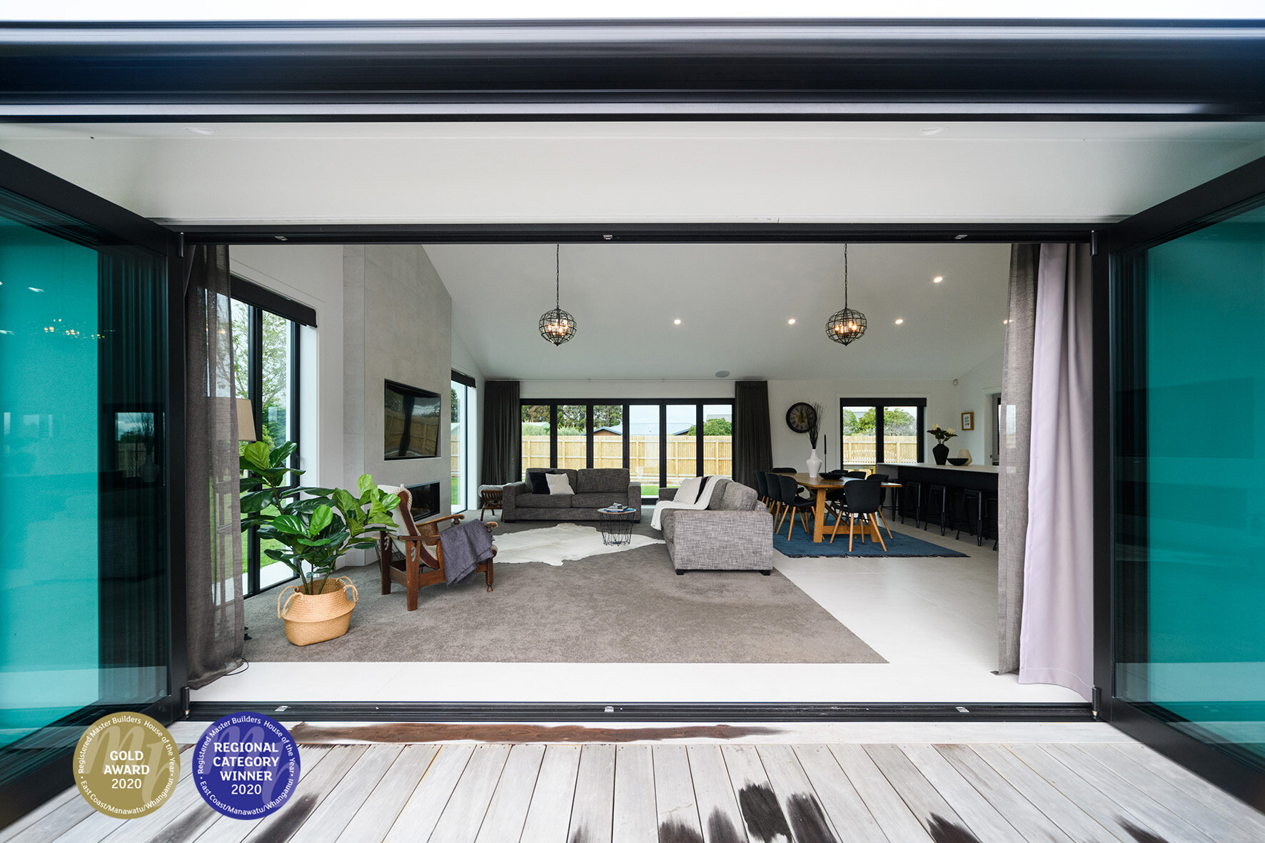 Gold | Category Winner Awards - 2020