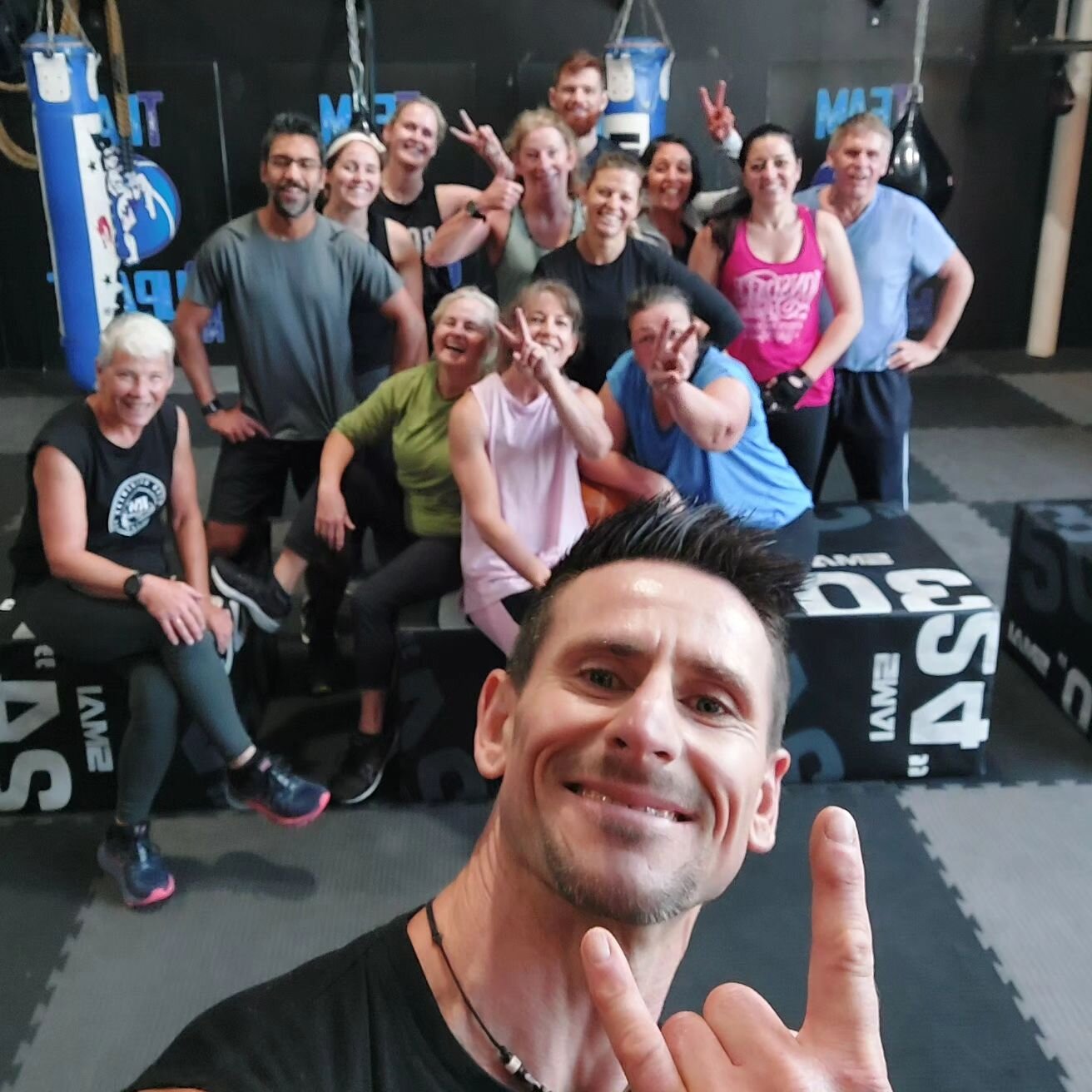 CRACKER of a Strength class this morning with coach Tom 💪🏼

I had the pleasure of jumping in for a session with our Supafit fam and what a blast, so much fun, shit talk and good old fashioned hard work 🤜🏼🤛🏼

Thanks Team, love your work 😎

Coac