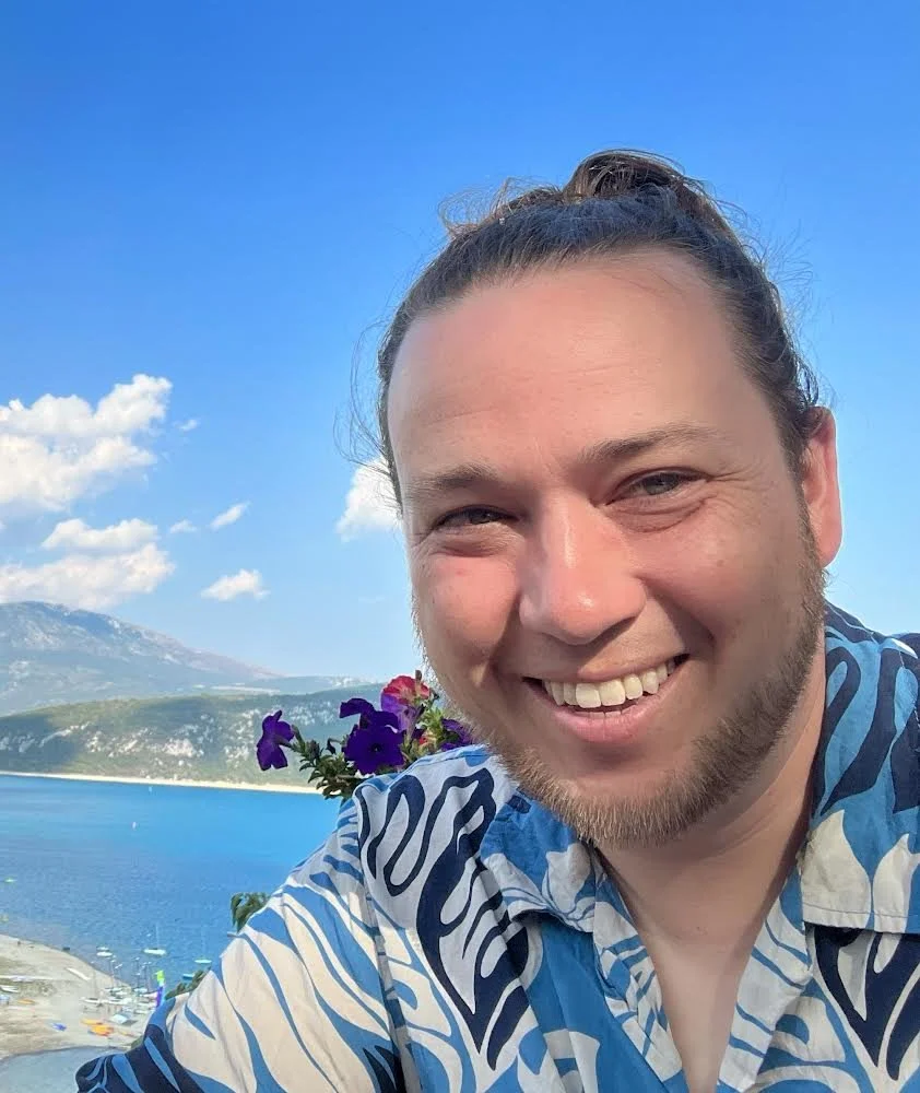 Mending Poems by JE Misz