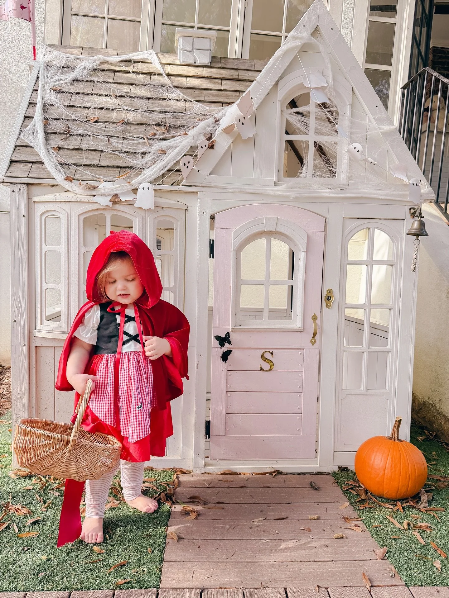 We're officially stuck between Halloween leftovers and Christmas magic. Half spooky, half jolly, and totally loving it. One thing is certain, Christmas music is blasting.