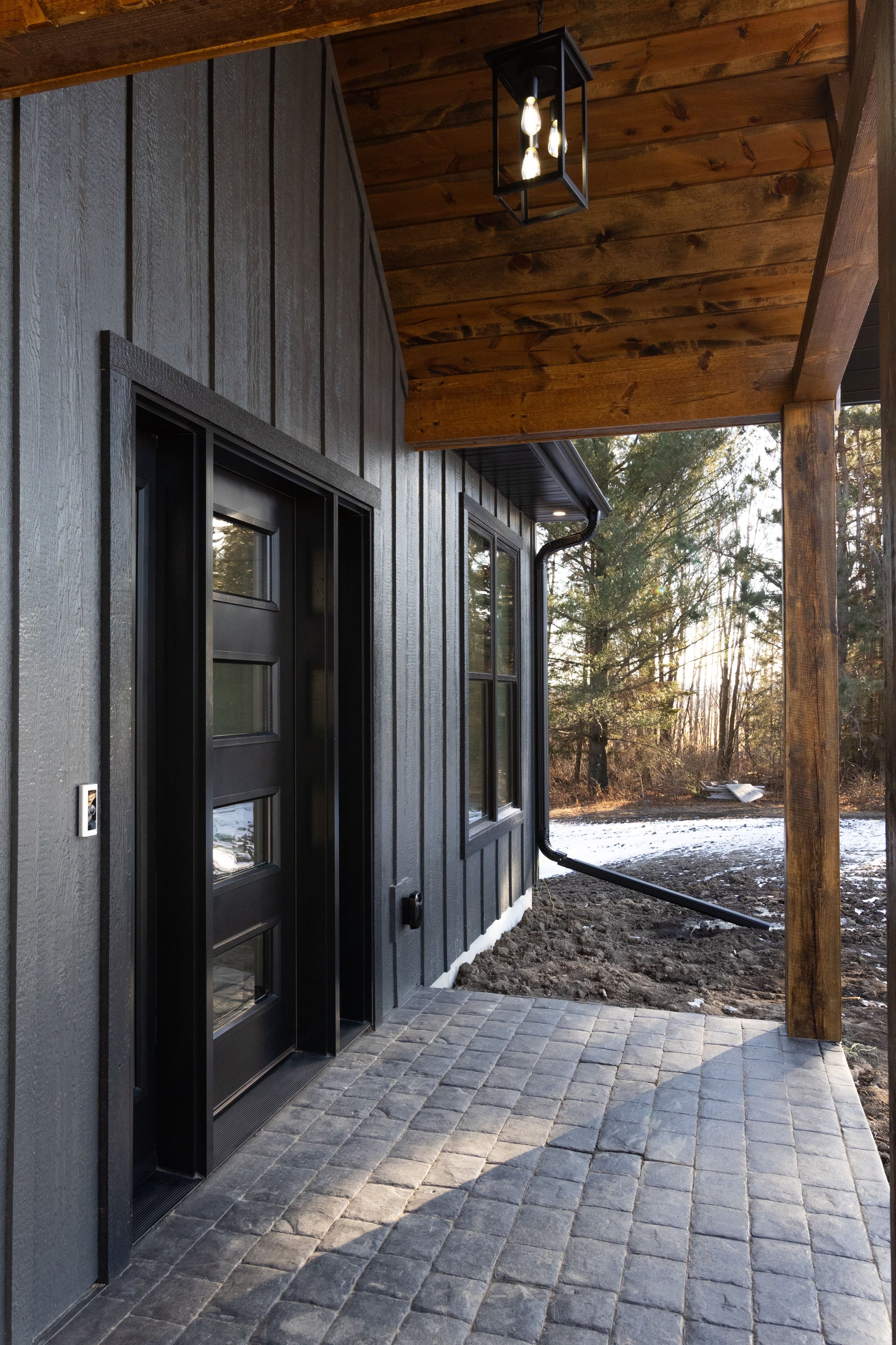 Vruwink.Exterior_-15-min (1).jpg