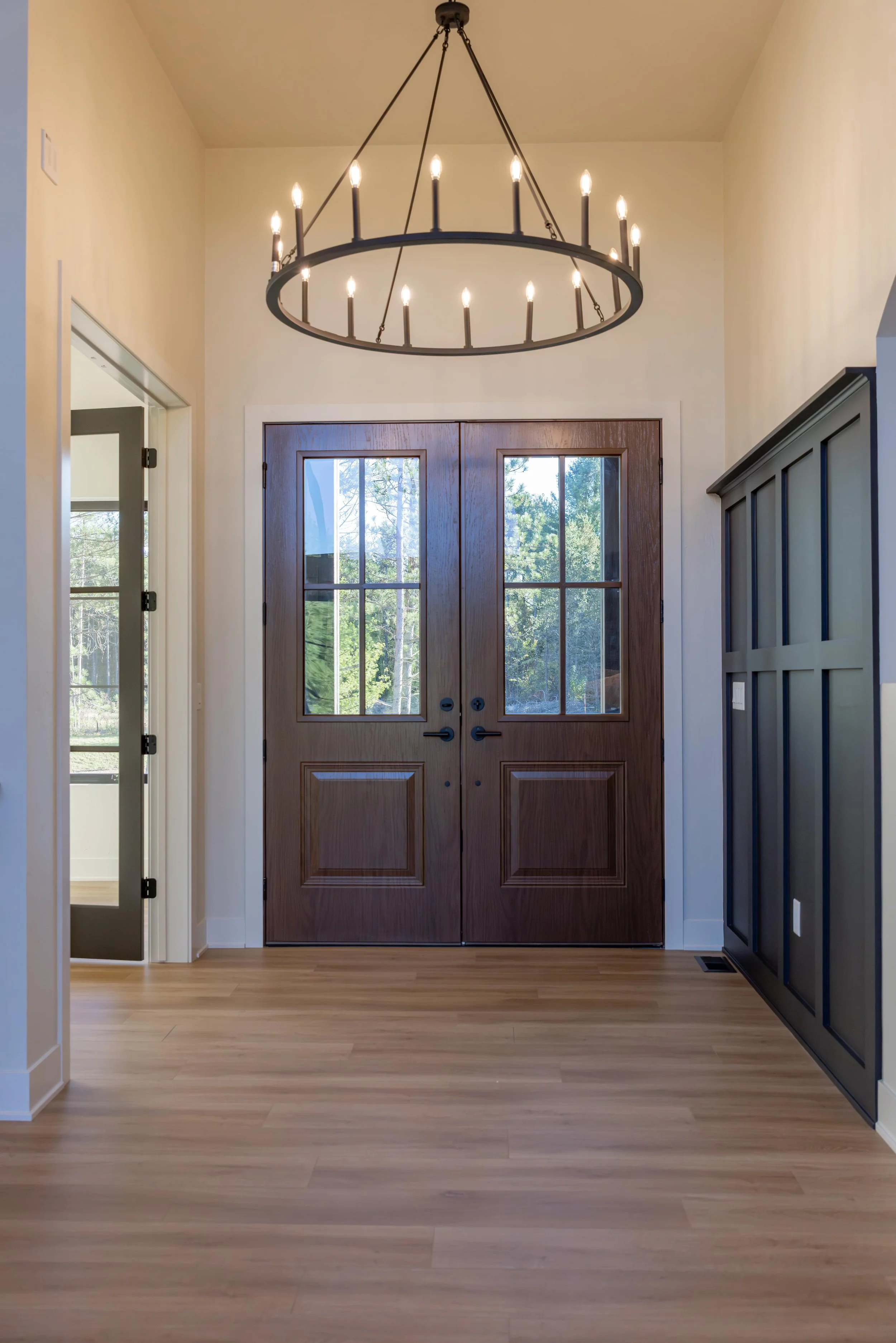 Debroux_Living Areas-68-min.jpg